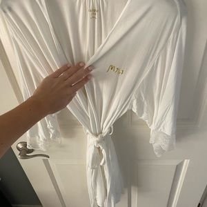 MRS Bridal robe by Kate spade size M